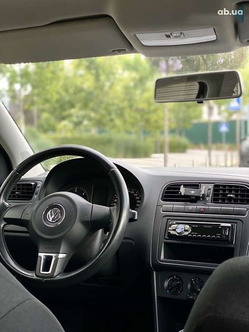 Volkswagen Polo 2012 - фото 25