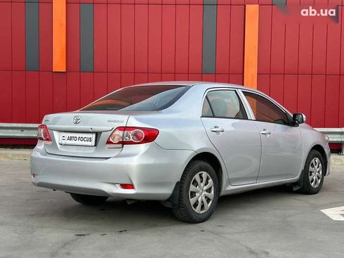 Toyota Corolla 2011 - фото 6