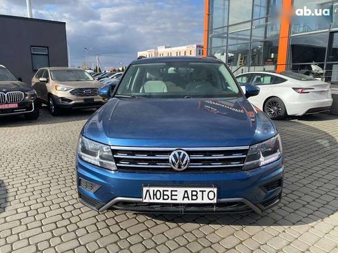 Volkswagen Tiguan 2018 - фото 2