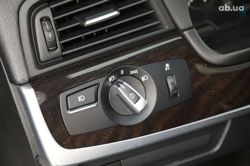 BMW 5 серия 2015 - фото 20