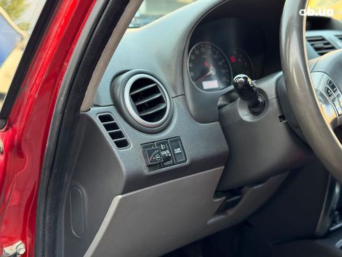 Suzuki SX4 2008 красный - фото 19