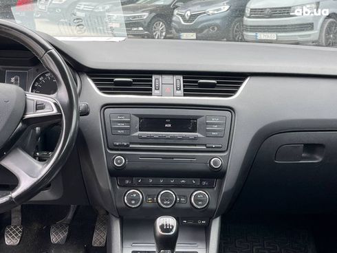 Skoda Octavia 2014 белый - фото 14