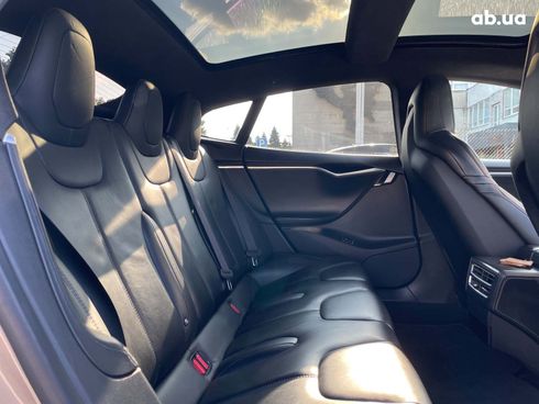 Tesla Model S 2016 коричневый - фото 20