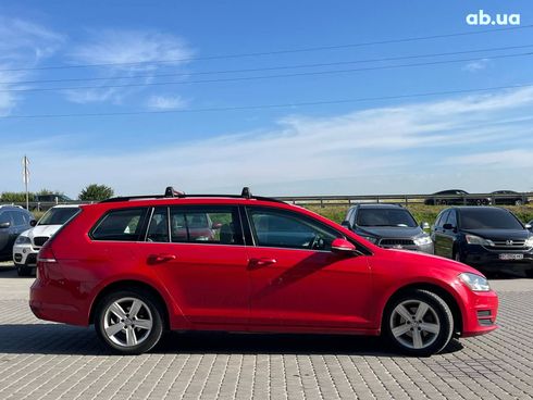 Volkswagen Golf Variant 2015 красный - фото 9