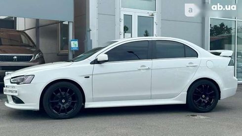 Mitsubishi Lancer 2016 - фото 14