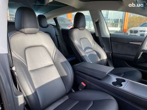 Tesla Model 3 2022 - фото 22