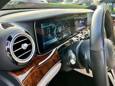 Mercedes-Benz E-Класс 2019 - фото 19