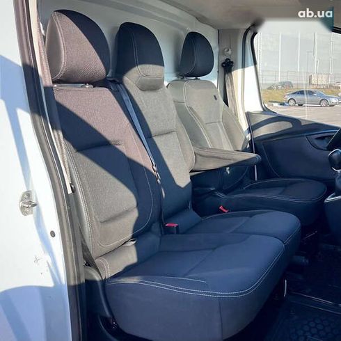 Renault Trafic 2020 - фото 20
