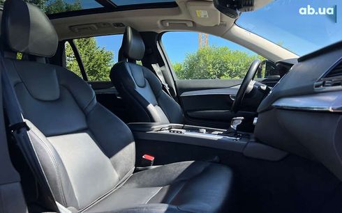Volvo XC90 2021 - фото 12