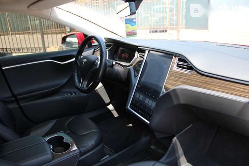 Tesla Model S 2015 - фото 15