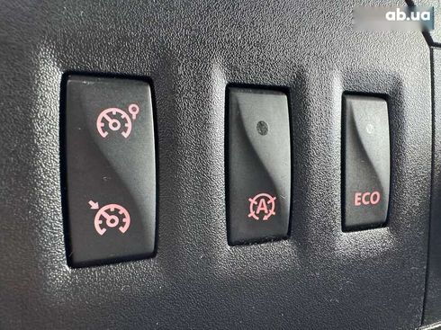 Renault Master 2017 - фото 14