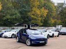 Продаж вживаних Tesla в Київській області - купити на Автобазарі
