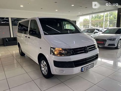 Volkswagen Caravelle 2013 - фото 3