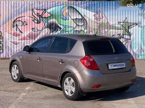 Kia Cee'd 2008 - фото 5