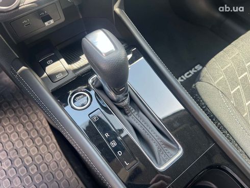 Nissan Kicks 2023 оранжевый - фото 39