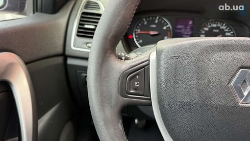 Renault Laguna 2011 - фото 25