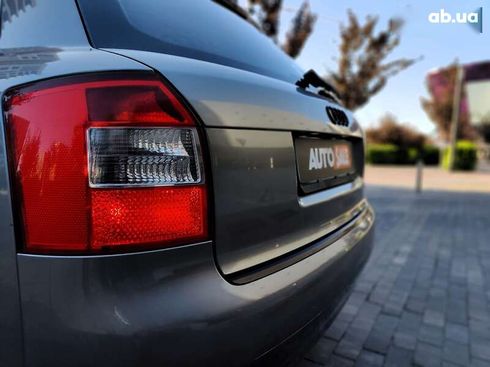 Audi A4 2004 - фото 17
