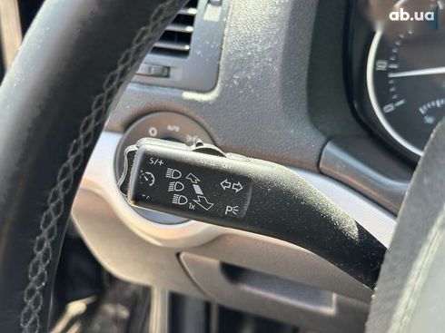 Skoda Octavia 2010 - фото 17