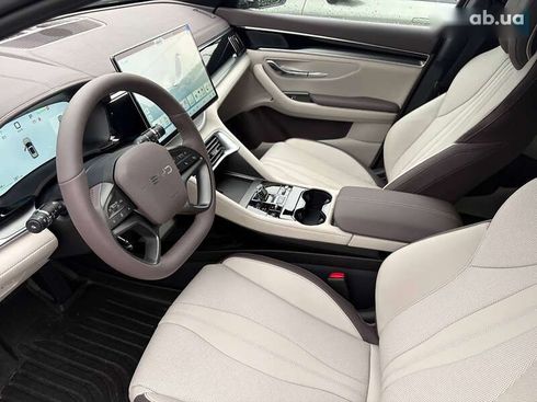 BYD Song Plus 2025 - фото 16