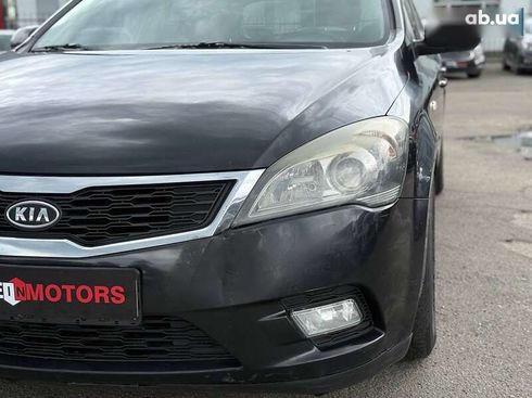 Kia Cee'd 2011 - фото 12