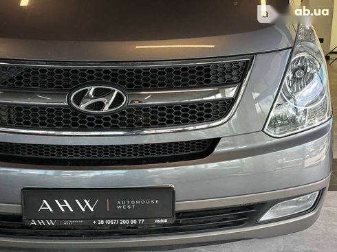 Hyundai H-1 2012 - фото 5