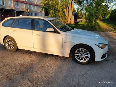 BMW 3 серия 2015 белый - фото 2