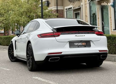Porsche Panamera 2017 - фото 15