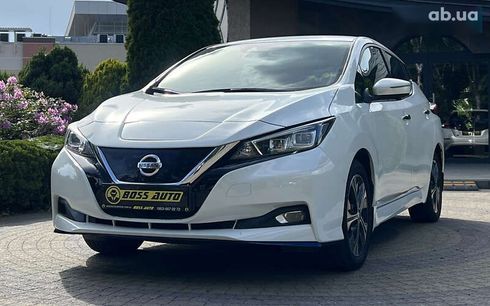 Nissan Leaf 2021 - фото 3