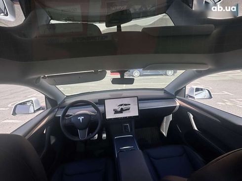 Tesla Model Y 2022 - фото 18