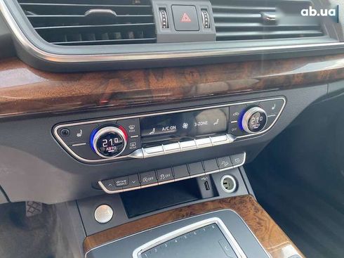 Audi Q5 2018 - фото 16