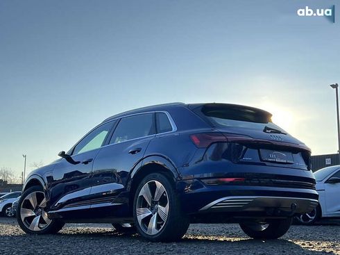 Audi E-Tron 2020 - фото 6