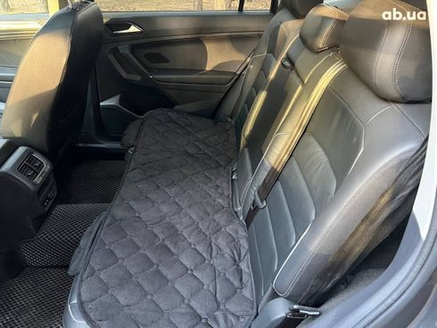 Volkswagen Tiguan Allspace 2018 серый - фото 4