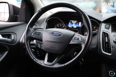 Ford Focus 2015 - фото 12