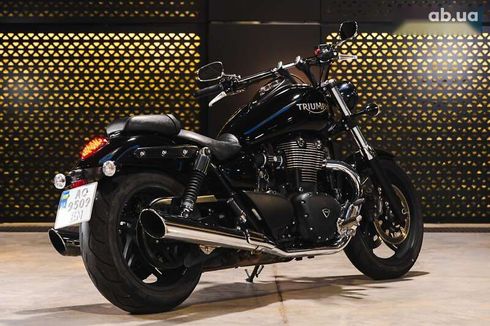 Triumph Thunderbird 2016 - фото 6