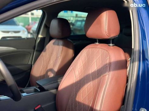 Opel Insignia 2019 - фото 13