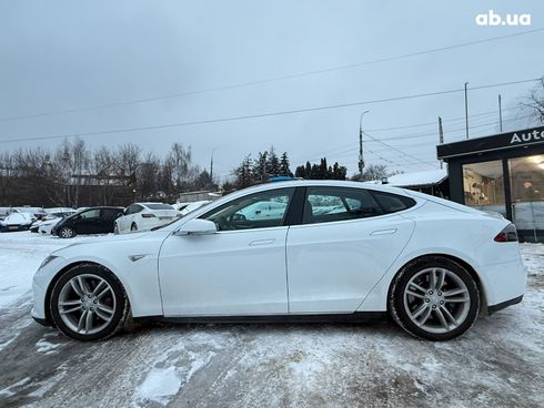 Tesla Model S 2015 белый - фото 8