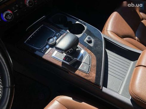 Audi Q7 2017 - фото 19