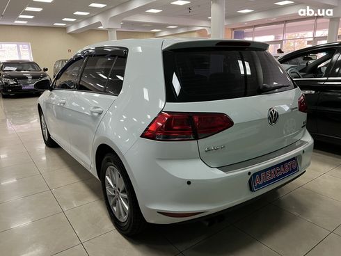 Volkswagen Golf 2014 белый - фото 13