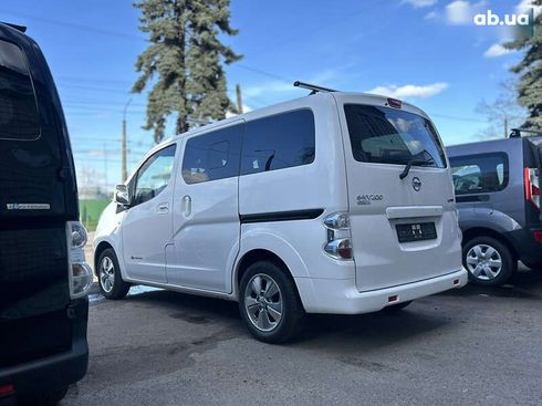 Nissan e-NV200 2017 - фото 4