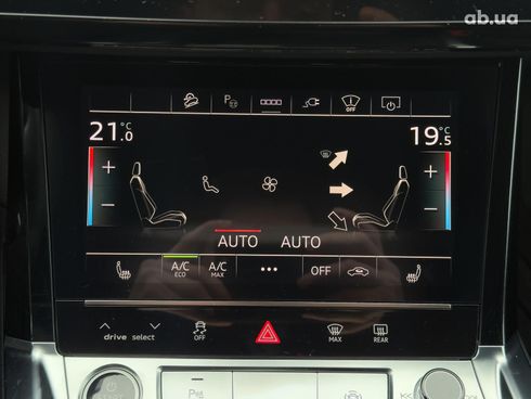 Audi E-Tron 2021 синий - фото 23