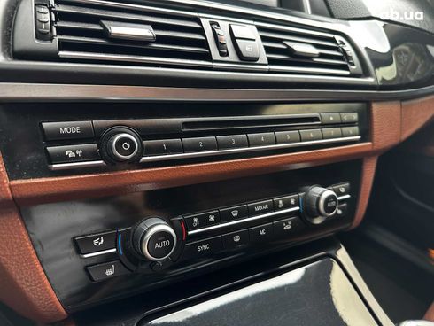 BMW 5 серия 2014 черный - фото 16