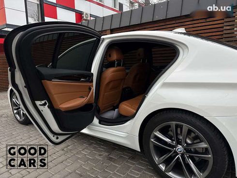 BMW 5 серия 2020 - фото 28