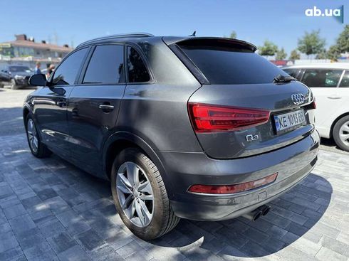 Audi Q3 2017 - фото 11