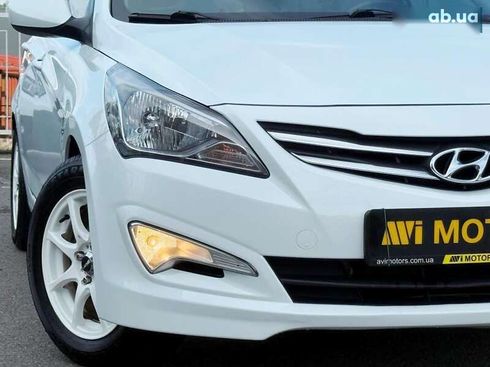 Hyundai Solaris 2016 - фото 12