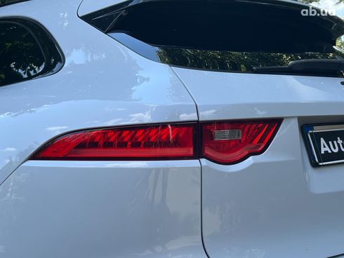 Jaguar F-Pace 2018 белый - фото 12