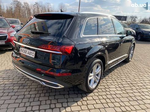 Audi Q7 2021 - фото 8