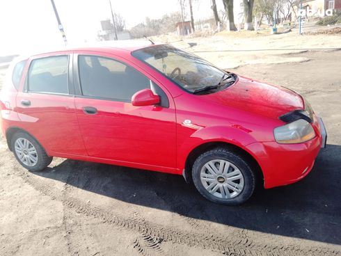 Chevrolet Aveo 2006 красный - фото 5