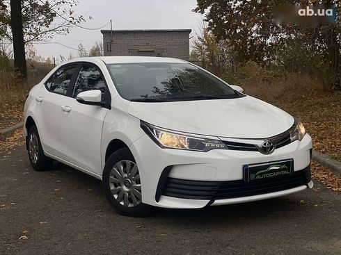 Toyota Corolla 2017 - фото 5