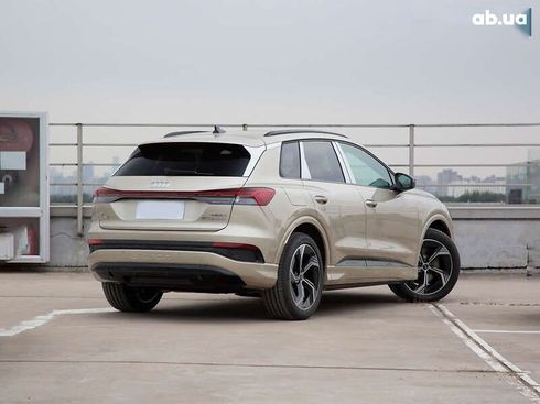 Audi Q4 e-tron 2024 - фото 5