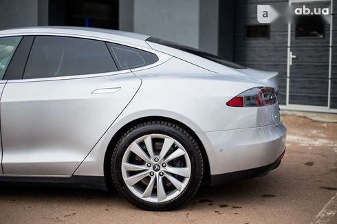 Tesla Model S 2015 - фото 6